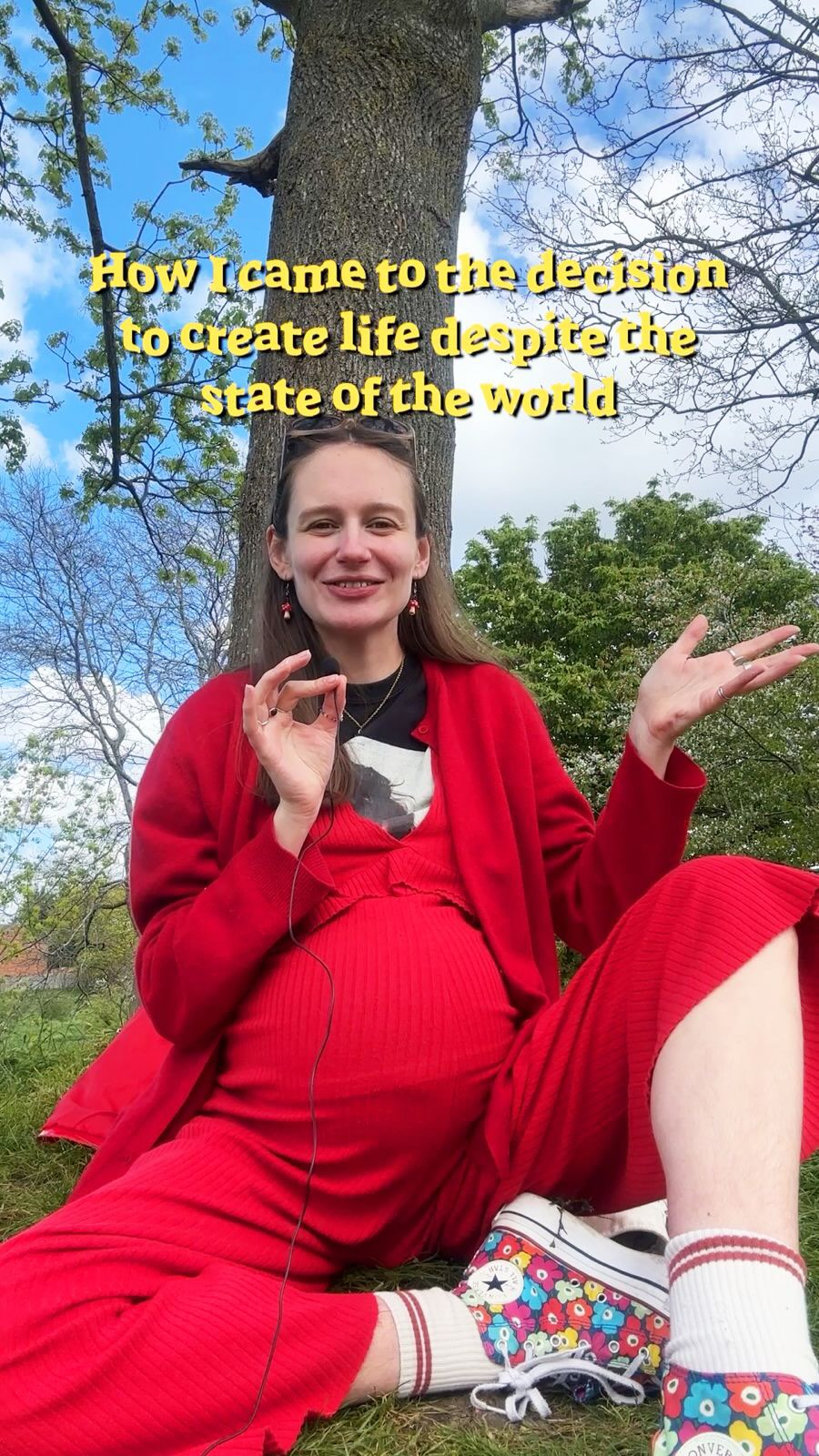 Here’s how I came to the decision to have a baby despite the end of the world* - I’m hoping to make this into a little series to discuss some of the ways I approached this decision as a new parent as it was something I found myself looking for before I became pregnant. 

Part 2 will come in time as I find my feet in the newborn trenches, so, let me know if this is a conversation you’re interested in and if there’s anything climate and baby related you’d like me to cover 👩‍🍼

Accounts to follow if you care about kids and the climate: 
✊ @parentsforfuture_uk
✊ @mothersriseup

*: It’s not actually the end of the world - and that’s another conversation to have!

(obsessed with how the birds and the bees were paid actors in this 🐝🐦‍⬛)

#pregnancy #parenting #motherhood